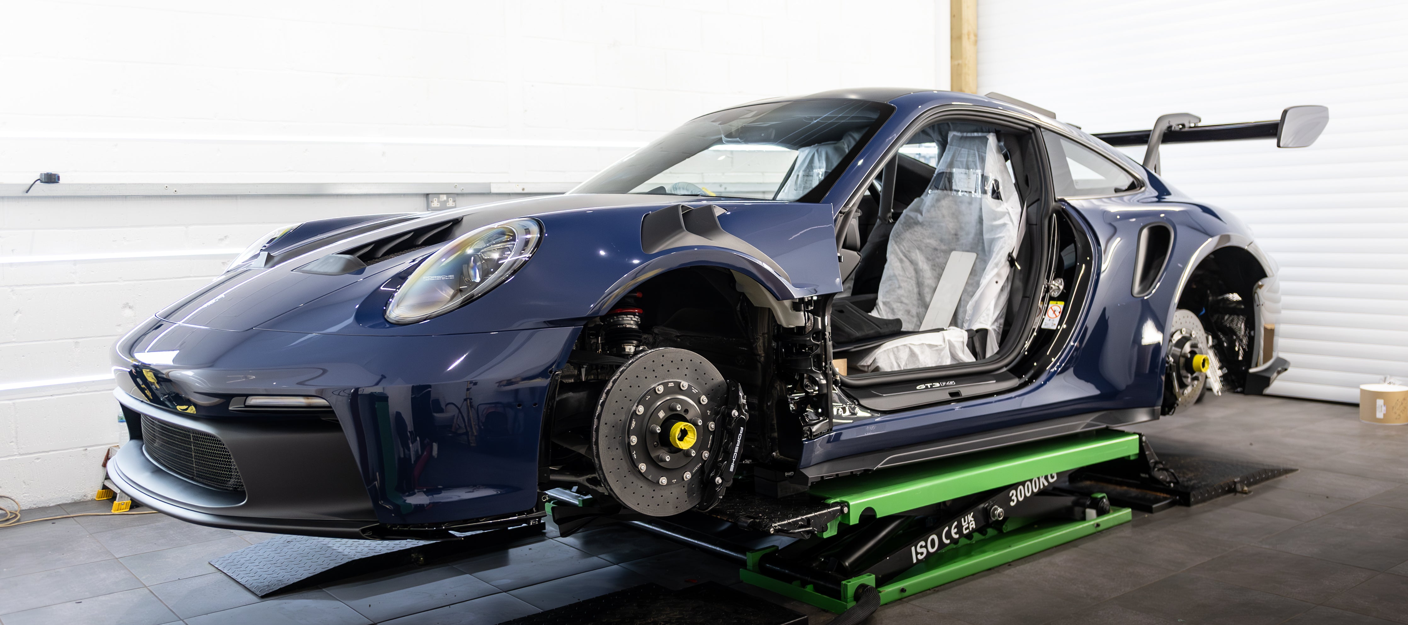 JCR 992 GT3 RS PROJECT - INSTALMENT 07 (THE TRANSFORMATION PROCESS)