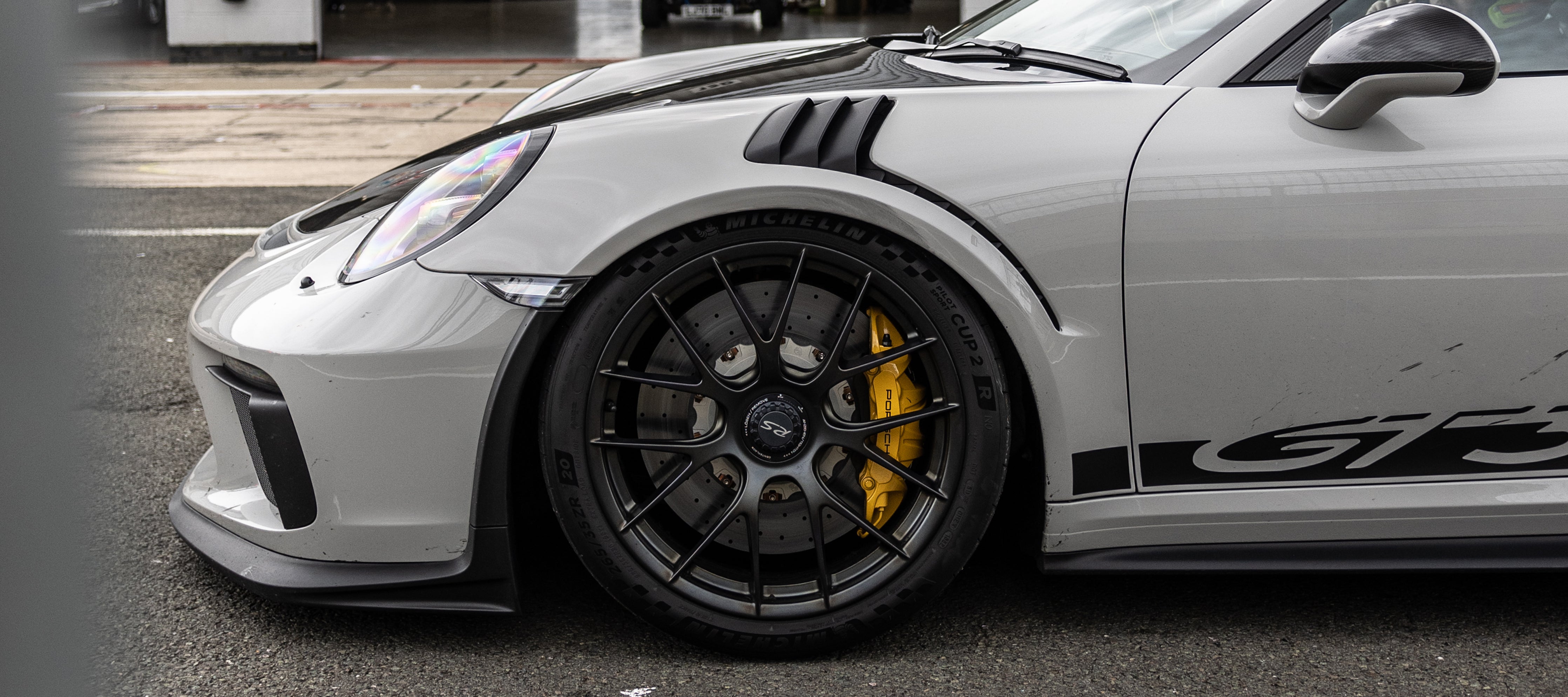 991 GT3 RS (OPF) WHEELS  TOOLS